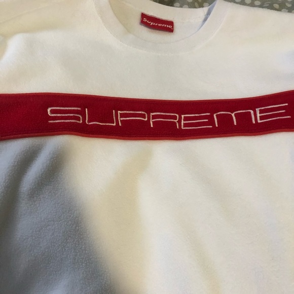 NEW Supreme crew neck! - Picture 3 of 4